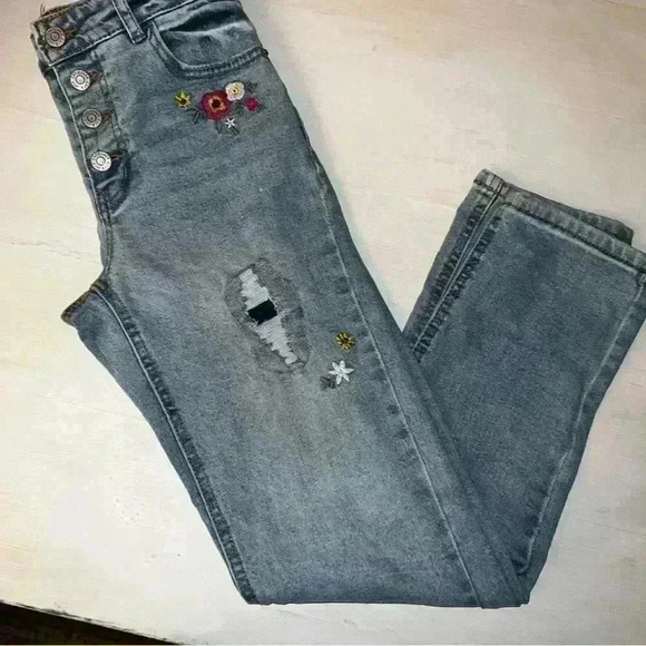 Cat & Jack Super Stretch Embroidered Distressed Girlfriend Jeans size 12 girls - Picture 8 of 11